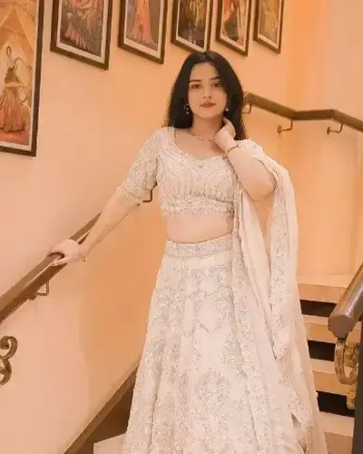 Escort Yavatmal